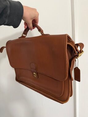 COACH Vintage Men's Classic Leather Briefcase - Tan